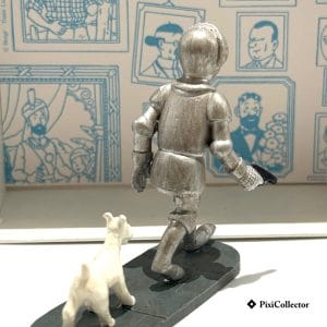 Tintin en armure et Milou - PixiCollector.com Pixi figurine Tintin en métal Tintin en armure et Milou (réf. 4562) – vue de dos